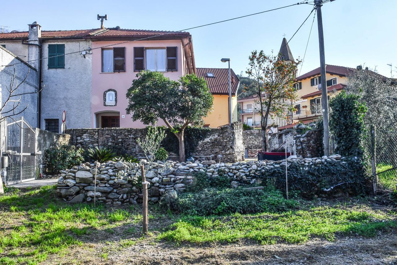 La Terra Di Mingo Acomodação com café da manhã Vado Ligure Exterior foto
