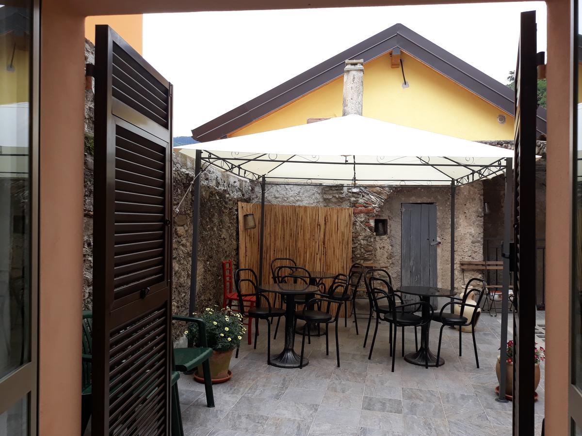 La Terra Di Mingo Acomodação com café da manhã Vado Ligure Exterior foto
